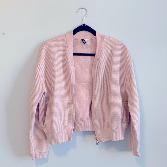 H&M DIVIDED metallic pink cardigan - Picture 1 of 5